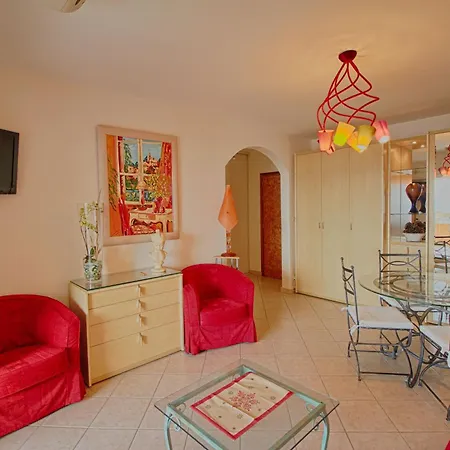 Les Horizons Sanguinaires Аяччо